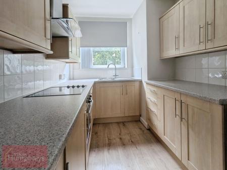 1 bedroom Flat to let in The Cornfields
