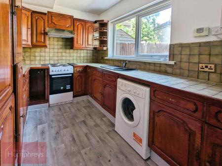 4 bedroom Semi-detached house to let in Strawmead, Hatfield, AL10