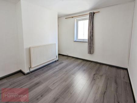 4 bedroom Semi-detached house to let in Strawmead, Hatfield, AL10