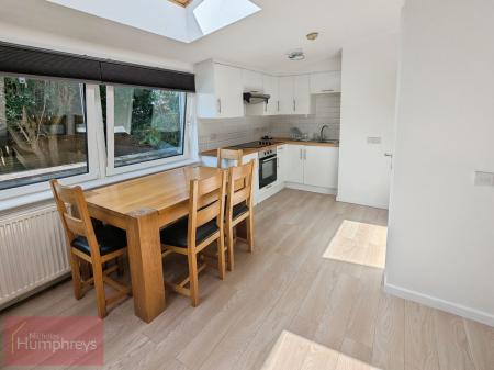 Hare Lane, Hatfield, AL10