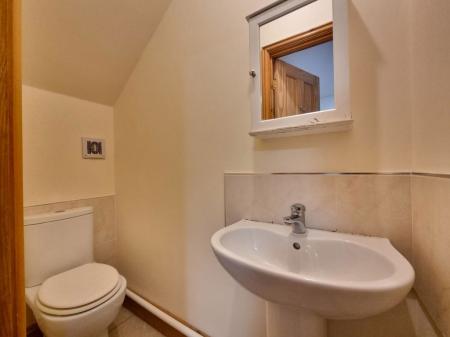 4 bedroom Property to let in Lytton Road, Leicester