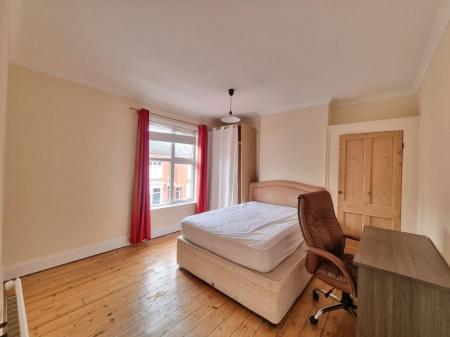 4 bedroom Property to let in Lytton Road, Leicester