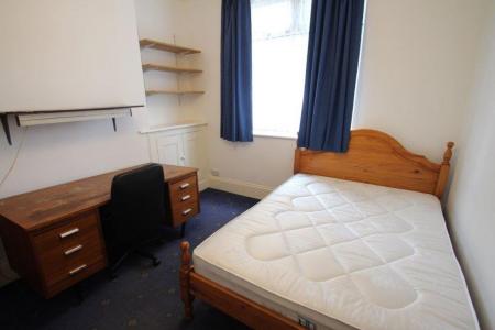 3 bedroom Property to let in Thirlmere Street, Leicester