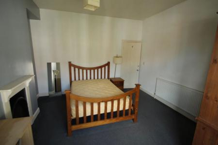 4 bedroom Property to let in Harrow Road, Leicester