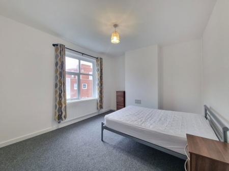 3 bedroom Property to let in Jarrom Street, Leicester