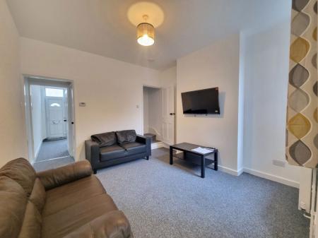 3 bedroom Property to let in Jarrom Street, Leicester