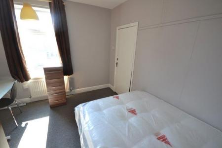 4 bedroom Property to let in Jarrom Street, Leicester