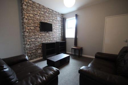 3 bedroom Property to let in Jarrom Street, Leicester