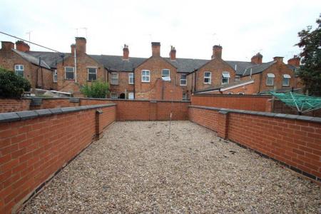3 bedroom Property to let in Jarrom Street, Leicester