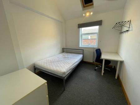 3 bedroom Property to let in Thorpe Street, Leicester