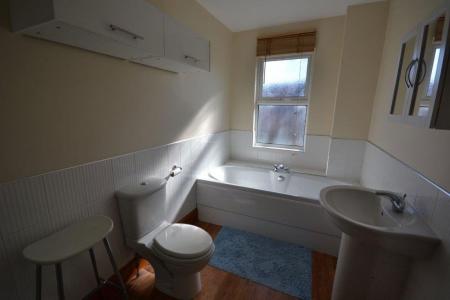3 bedroom Property to let in Shelley Street, Leicester