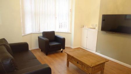 6 bedroom Property to let in Gotham Street, Leicester