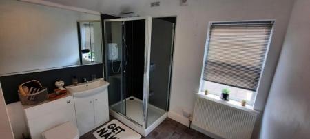 4 bedroom Property to let in Briton Street, Leicester
