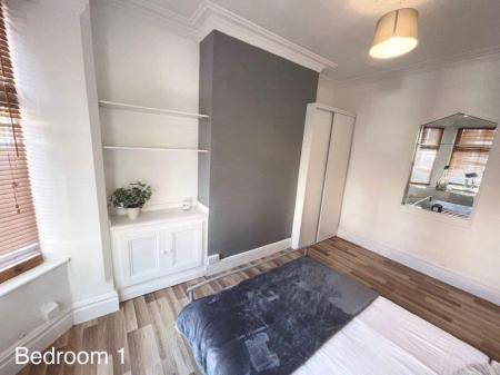 4 bedroom Property to let in Briton Street, Leicester