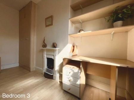 4 bedroom Property to let in Briton Street, Leicester