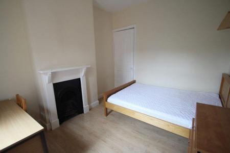 2 bedroom Property to let in Ullswater Street, Leicester