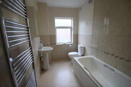 2 bedroom Property to let in Ullswater Street, Leicester