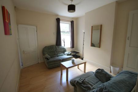 2 bedroom Property to let in Ullswater Street, Leicester
