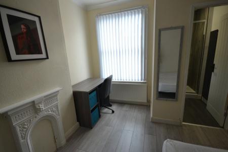 3 bedroom Property to let in Cambridge Street, Leicester
