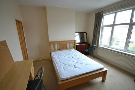 4 bedroom Property to let in Thurlow Road, Leicester