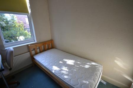 4 bedroom Property to let in Thurlow Road, Leicester