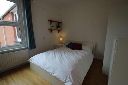 4 bedroom Property to let in Howard Road, Leicester