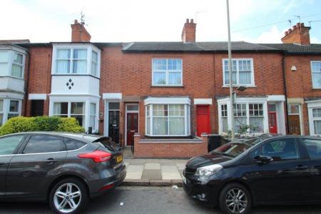 4 bedroom Property to let in Howard Road, Leicester