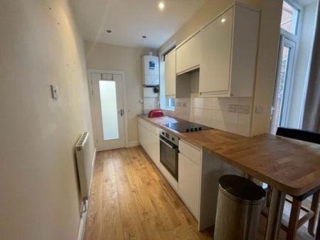 3 bedroom Property to let in Clarendon Park Road, Leicester