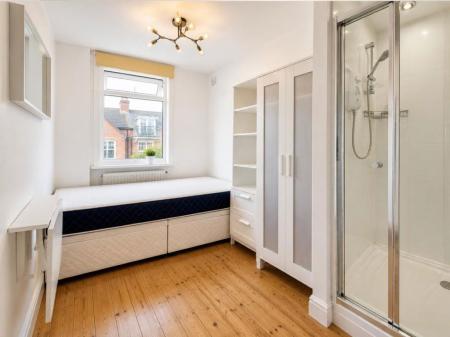 4 bedroom Property to let in Hartopp Road