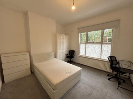 4 bedroom Property to let in Filbert Street East, Leicester