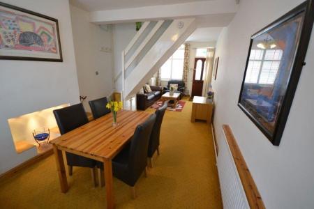 2 bedroom Property to let in West Avenue, Leicester