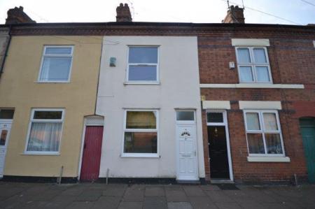 2 bedroom Terraced House for sale in Boundary Road, Aylestone, Leicester