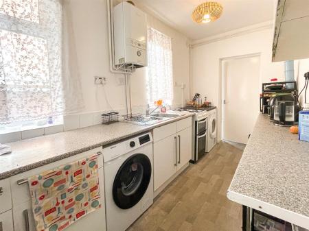 2 bedroom Terraced House for sale in Narborough Road, Leicester