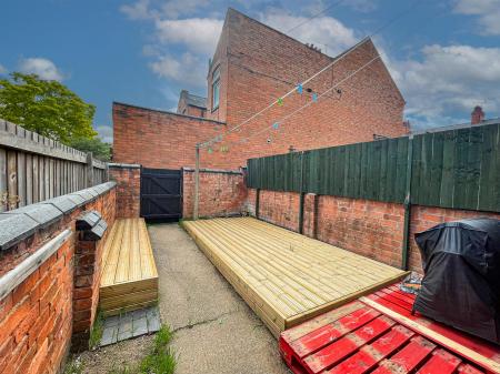 2 bedroom Terraced House for sale in Narborough Road, Leicester