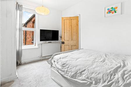 2 bedroom Terraced House for sale in Richmond Road, Leicester