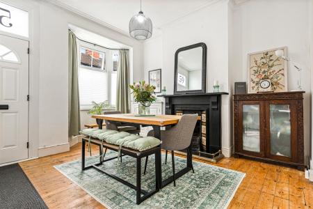 2 bedroom Terraced House for sale in Richmond Road, Leicester