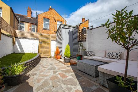 2 bedroom Terraced House for sale in Richmond Road, Leicester