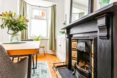 2 bedroom Terraced House for sale in Richmond Road, Leicester