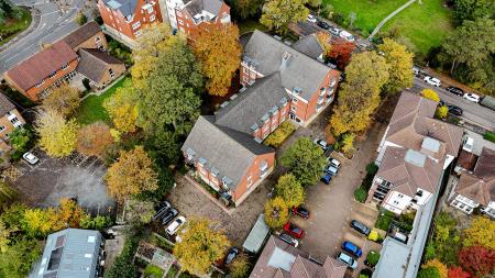 2 bedroom Apartment for sale in Stoneleigh, Knighton Park Road, Leicester