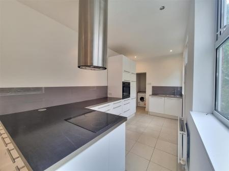 3 bedroom Terraced House for sale in St. Dunstan Road, Leicester