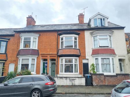 3 bedroom Terraced House for sale in St. Dunstan Road, Leicester
