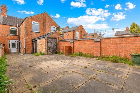 3 bedroom Terraced House for sale in Welford Road, Leicester