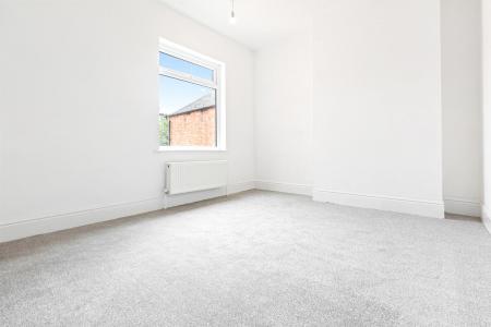 3 bedroom Terraced House for sale in Welford Road, Leicester