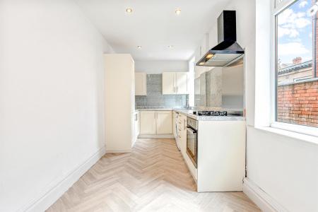 3 bedroom Terraced House for sale in Welford Road, Leicester