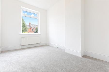 3 bedroom Terraced House for sale in Welford Road, Leicester
