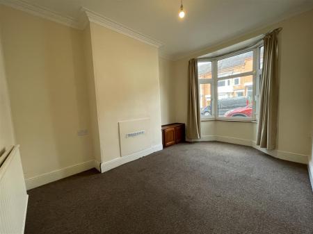 3 bedroom Terraced House for sale in Lorne Road, Leicester