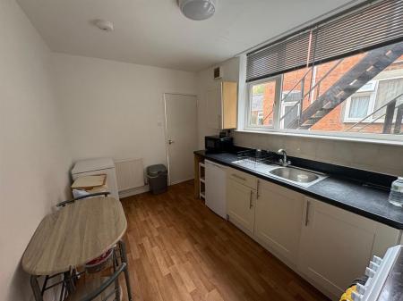 3 bedroom Block of Apartments for sale in Sweetbriar Road, West End, Leicester