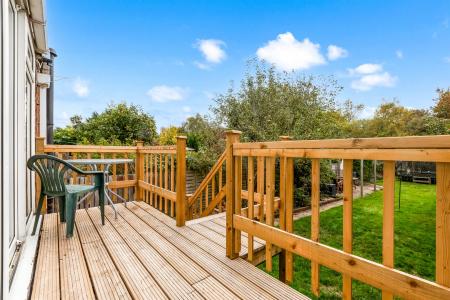 3 bedroom Semi-detached house for sale in Knighton Lane East, Leicester