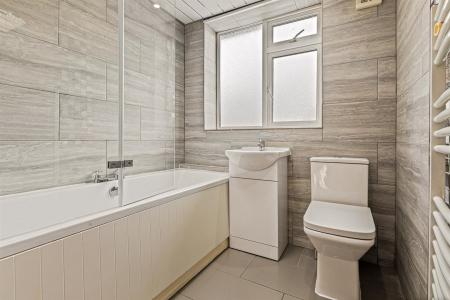 5 bedroom Detached house for sale in Rectory Lane, Thurcaston, Leicester