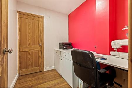 5 bedroom Detached house for sale in Rectory Lane, Thurcaston, Leicester